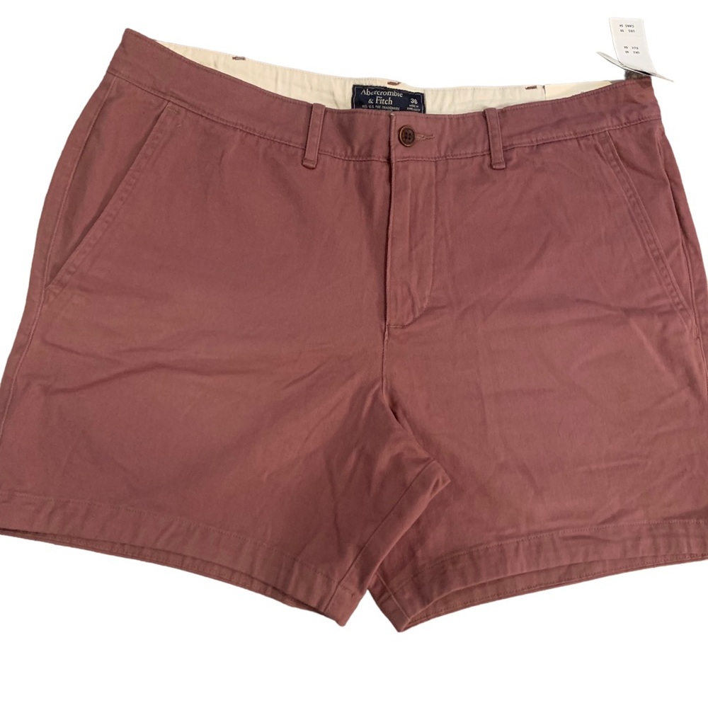 Men’s Abercrombie and Fitch cargo shorts size 36 new with tags.